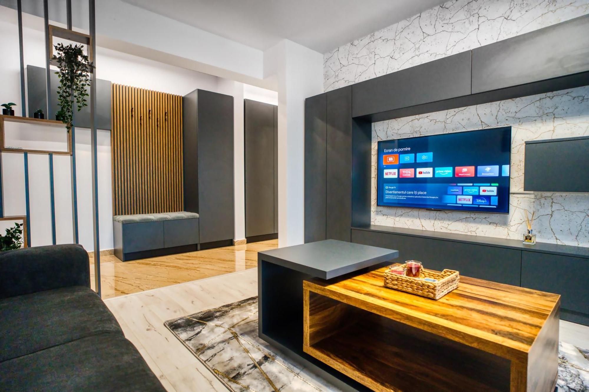 Stylish Hideaway Near Center Appartamento